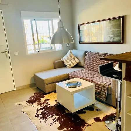 Sunny Bungalow Near The Sea And Petanque Field * Torrevieja